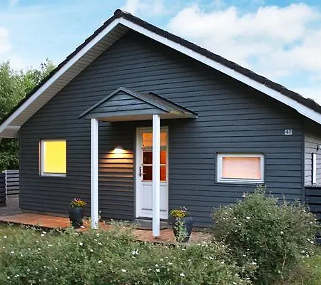 Holiday Lindeparken Hals